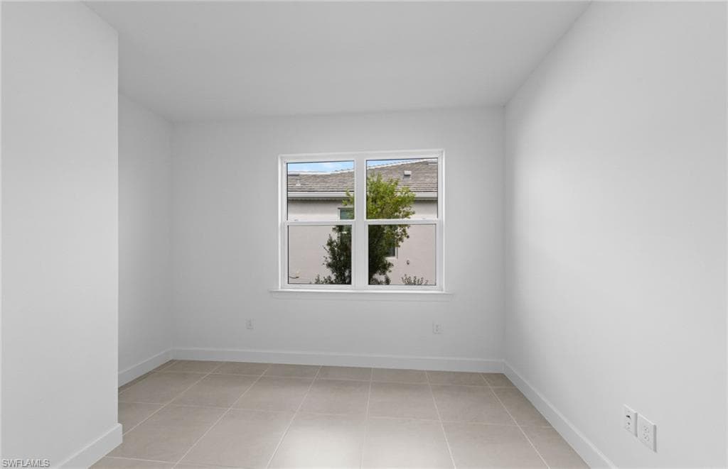 12441 Dolomite WAY-24