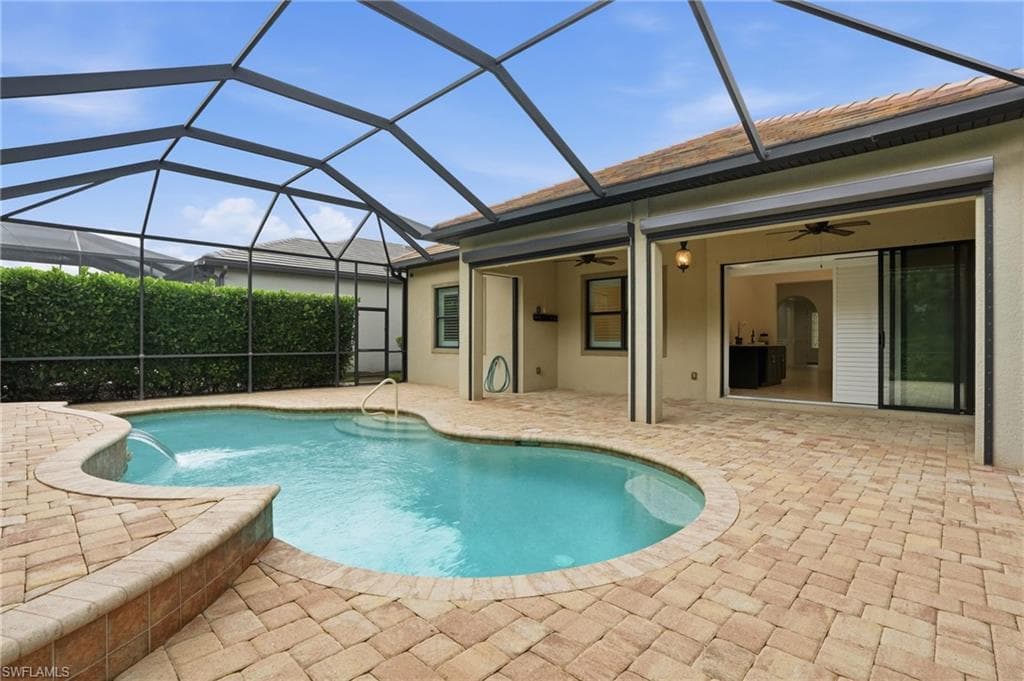 9436 Whooping Crane WAY-32