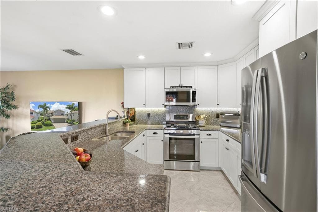 19619 Tesoro WAY-12