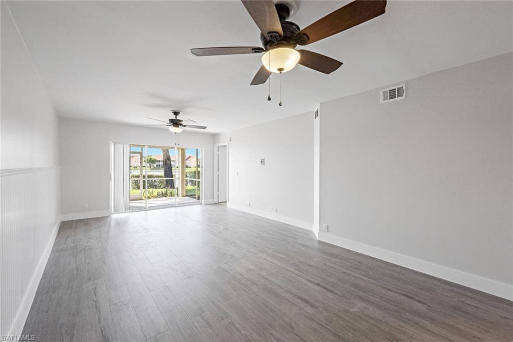 7800 Emerald CIR B104-2
