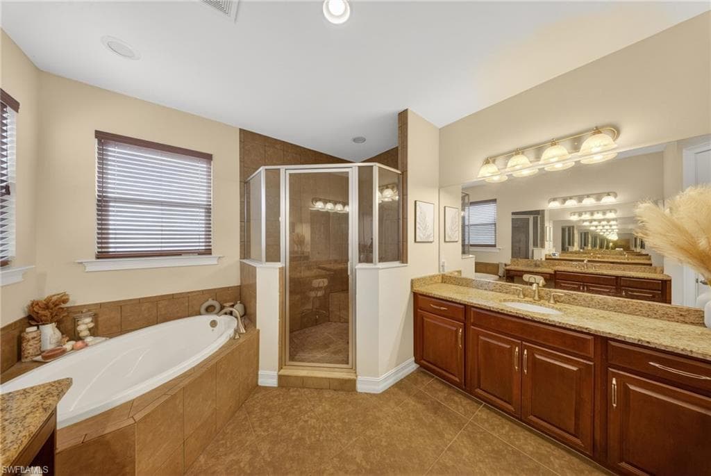 3330 Banyon Hollow LOOP-21