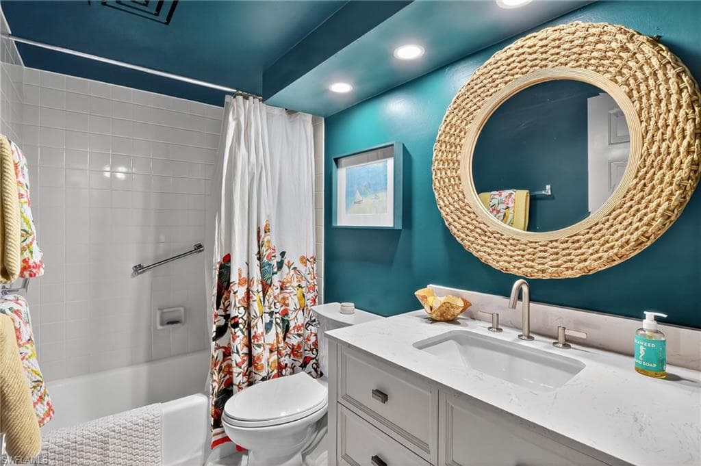 2400 Gulf Shore BLVD N 603-24