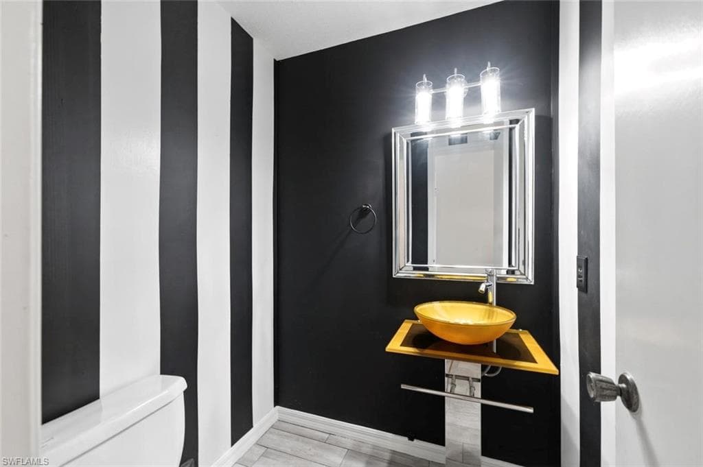 25500 Cockleshell DR 503-12