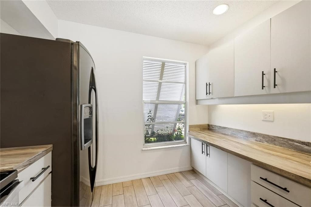 25500 Cockleshell DR 503-18