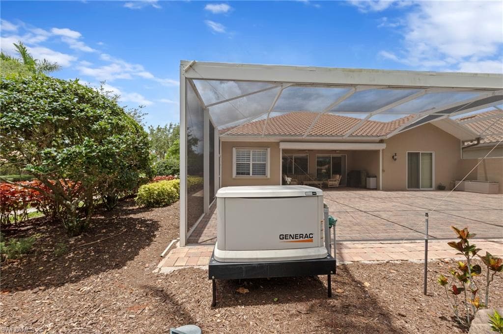 28287 Koi WAY-32
