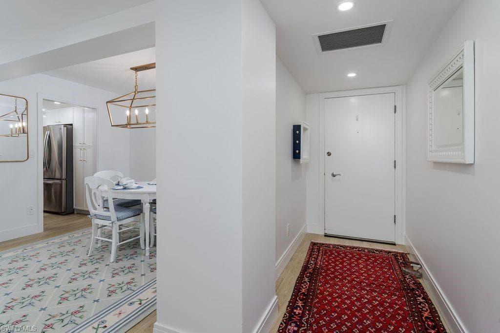 3420 Gulf Shore BLVD N 14-20