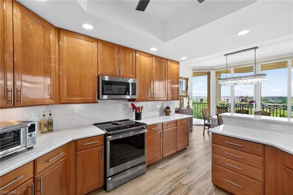 3426 Hancock Bridge PKWY 707-12