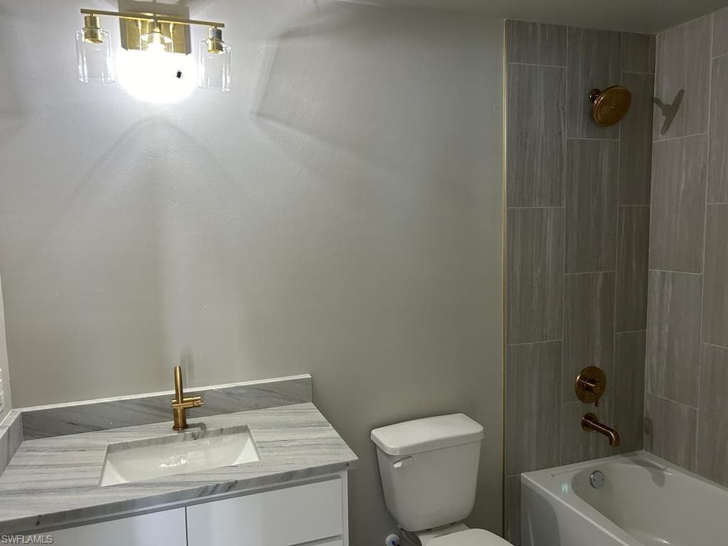 2987 Thomas ST-10