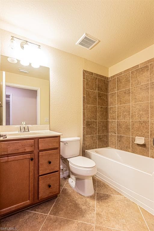13761 Julias WAY 323-17