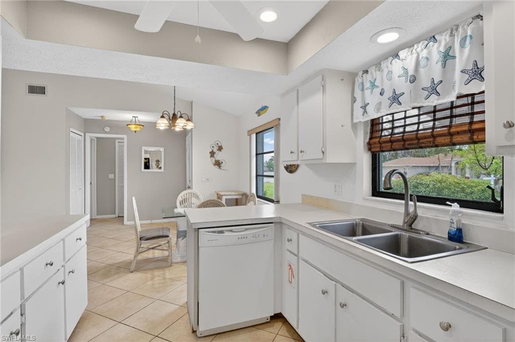 5330 Genesee PKWY-13