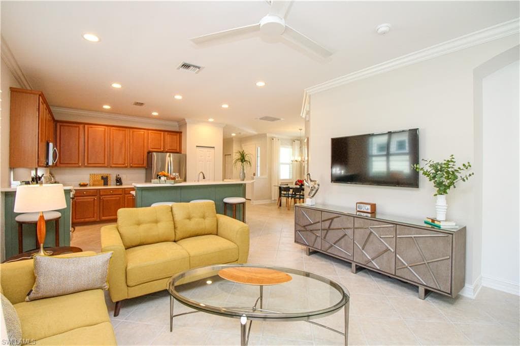 1912 Tarpon Bay DR N-12