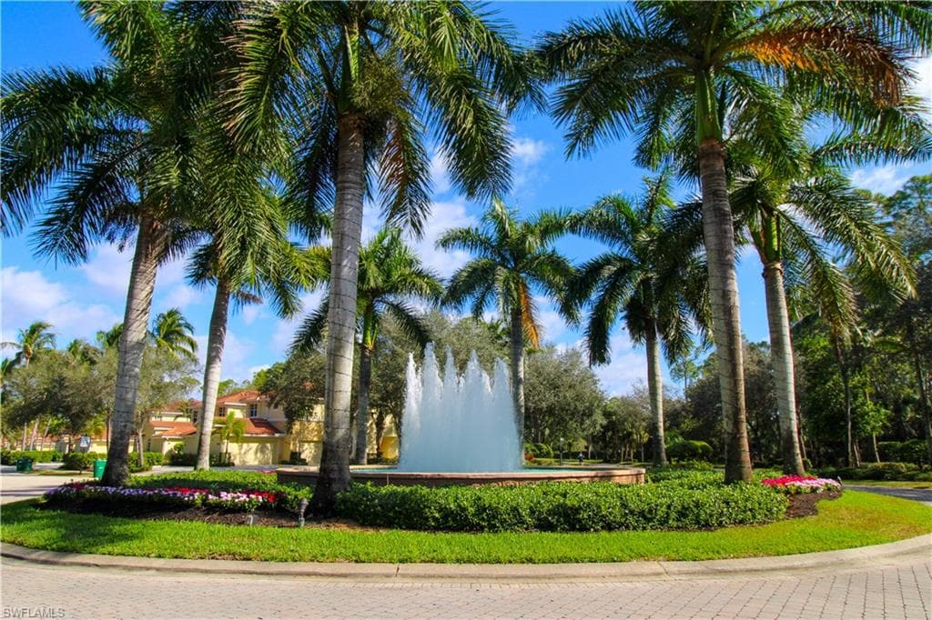 1912 Tarpon Bay DR N-33