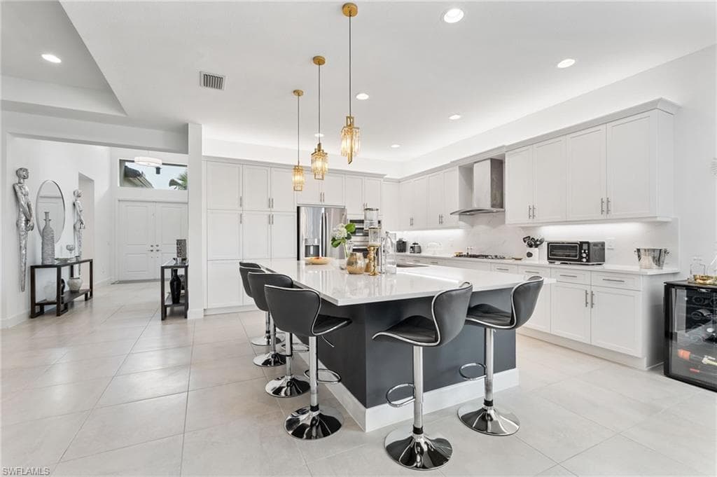 12177 Eucalyptus WAY-8