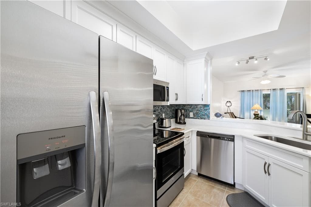 757 Wiggins Lake DR 106-6
