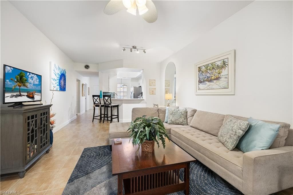 757 Wiggins Lake DR 106-14