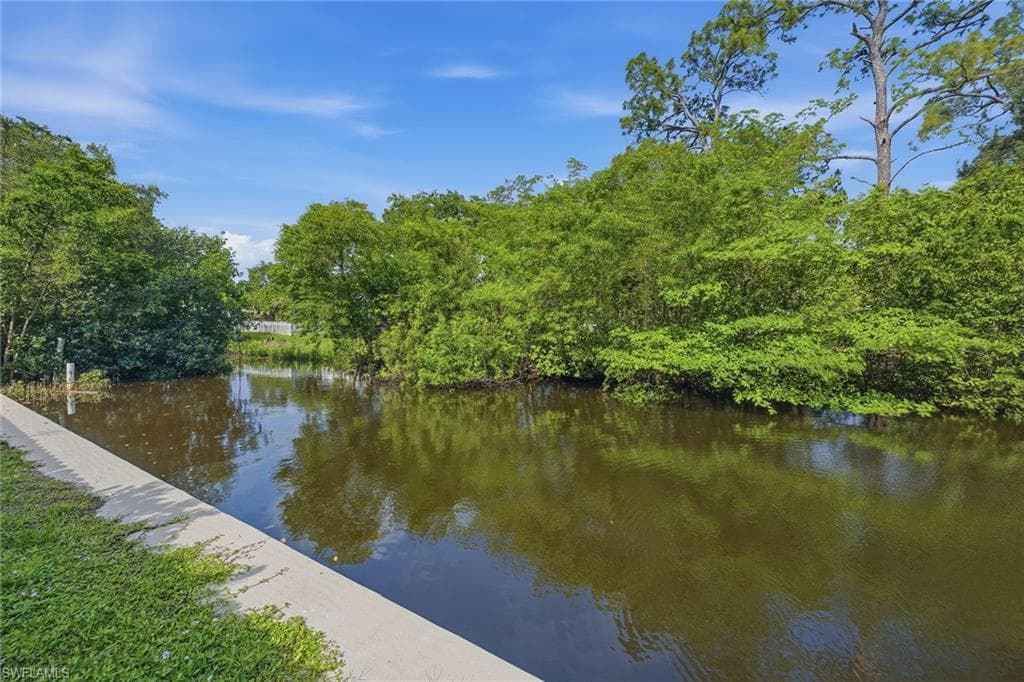 3384 Canal ST-39