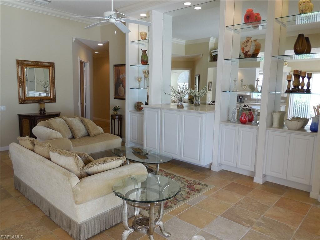 8539 Alessandria CT-4
