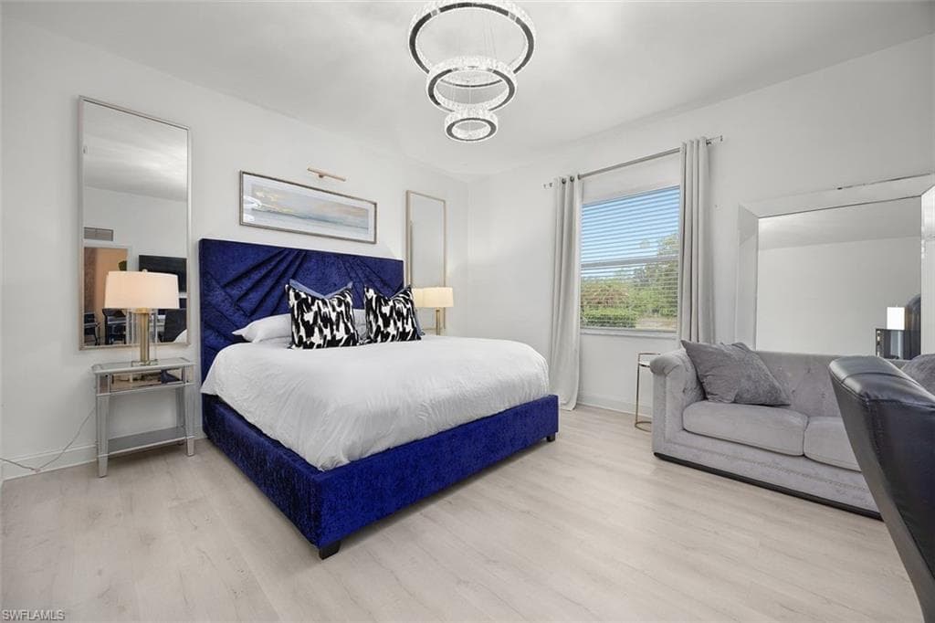 598 ASTON LAKE CT-7