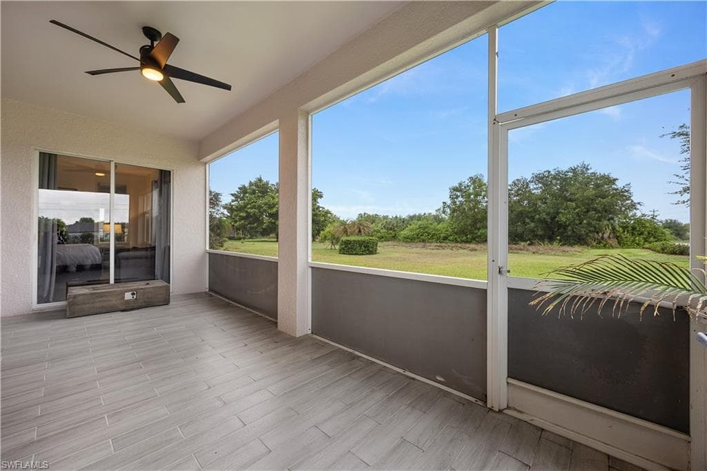 598 ASTON LAKE CT-14