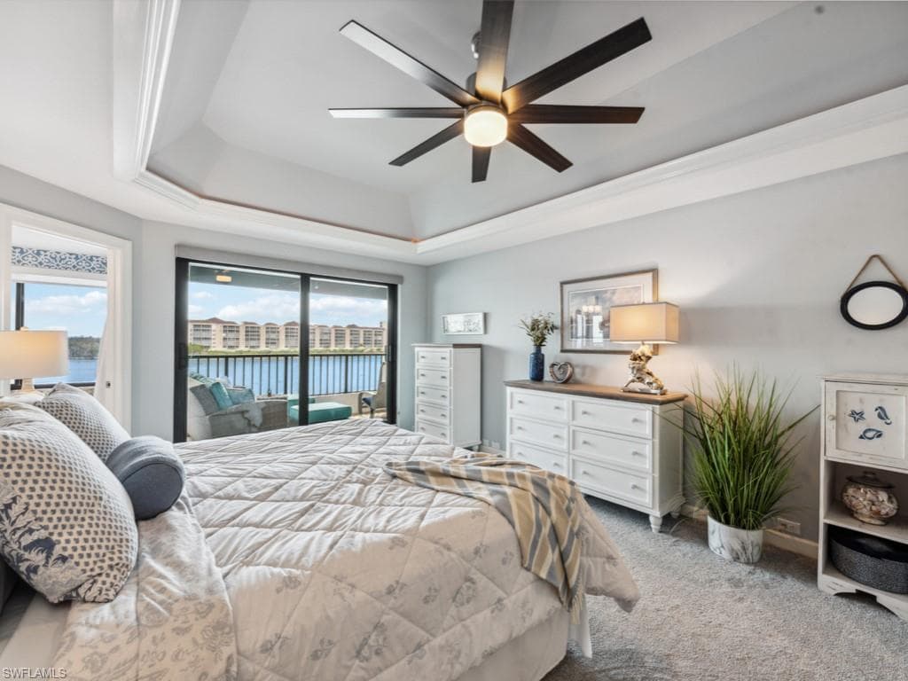 232 La Peninsula BLVD 232-15