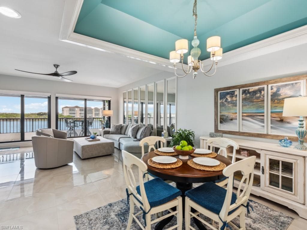 232 La Peninsula BLVD 232-8