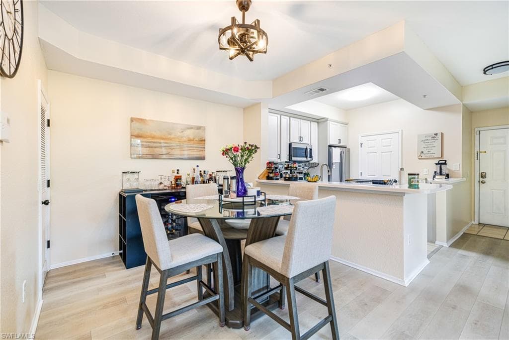 9055 Colby DR 2213-14