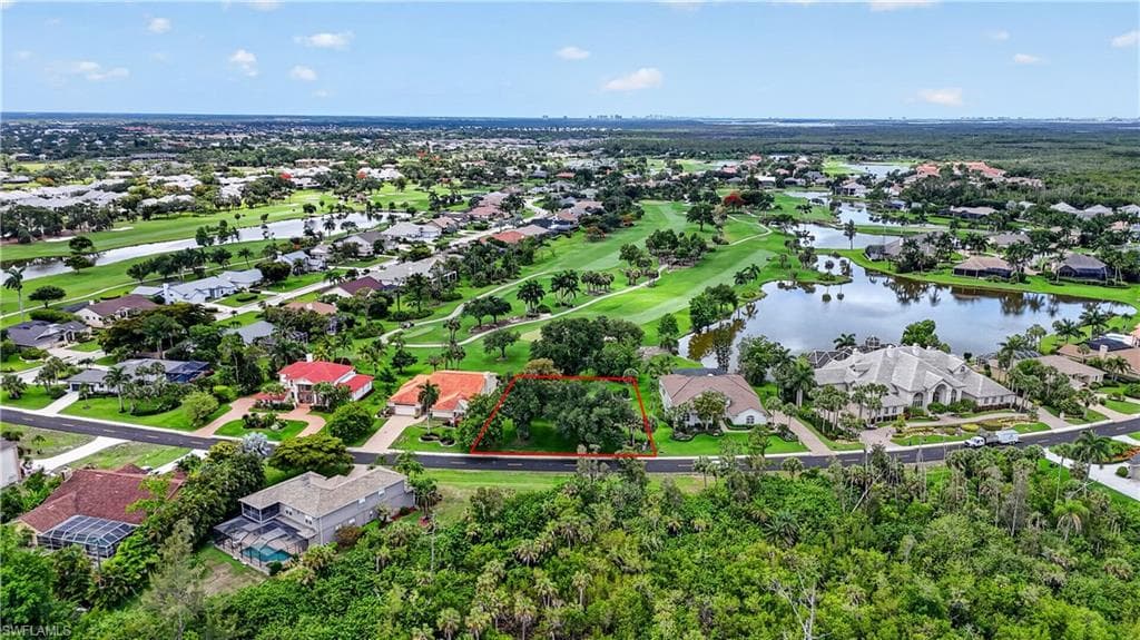 16047 Forest Oaks DR-11