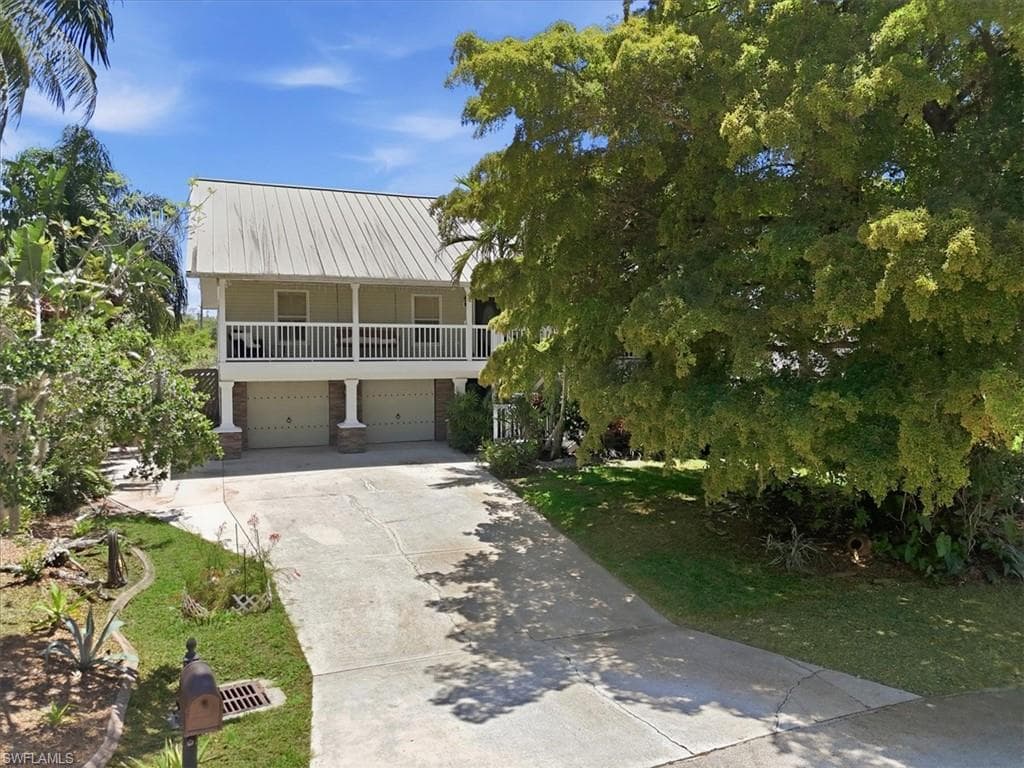 7215 Hendry Creek DR-30