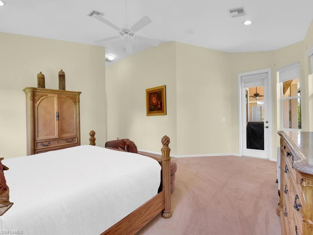 15420 Greenock LN-22