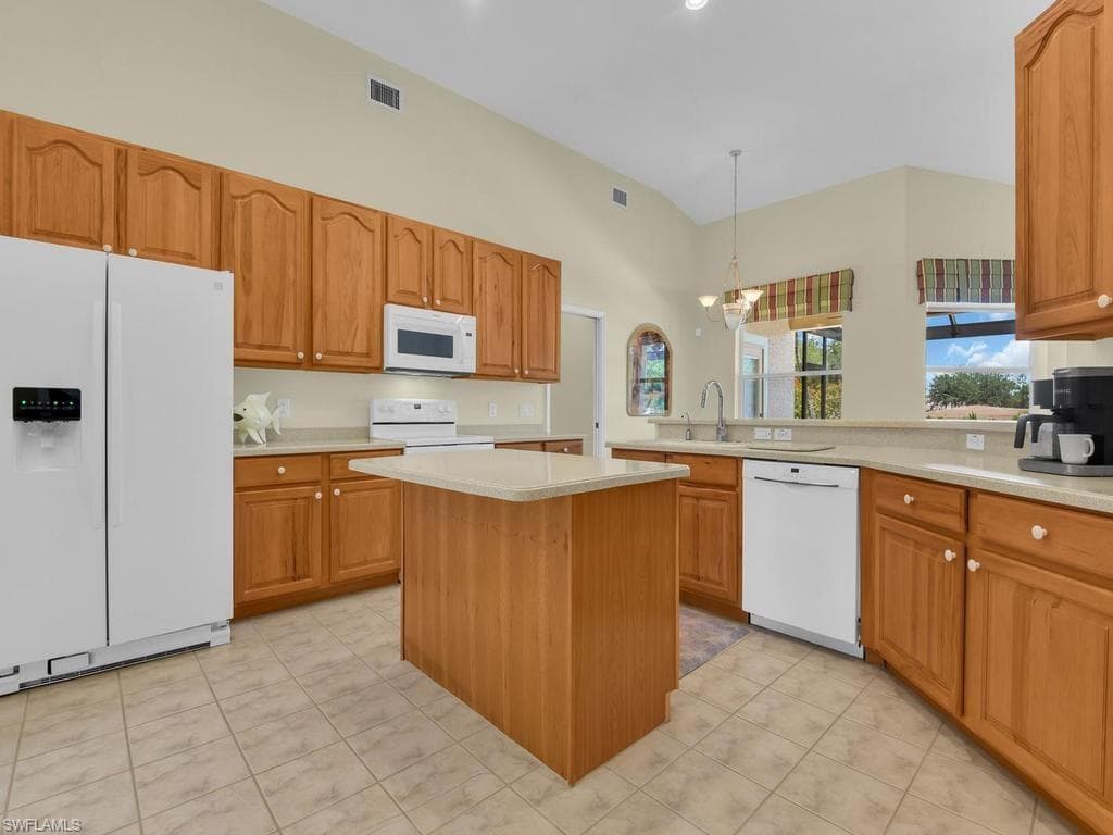 15420 Greenock LN-5