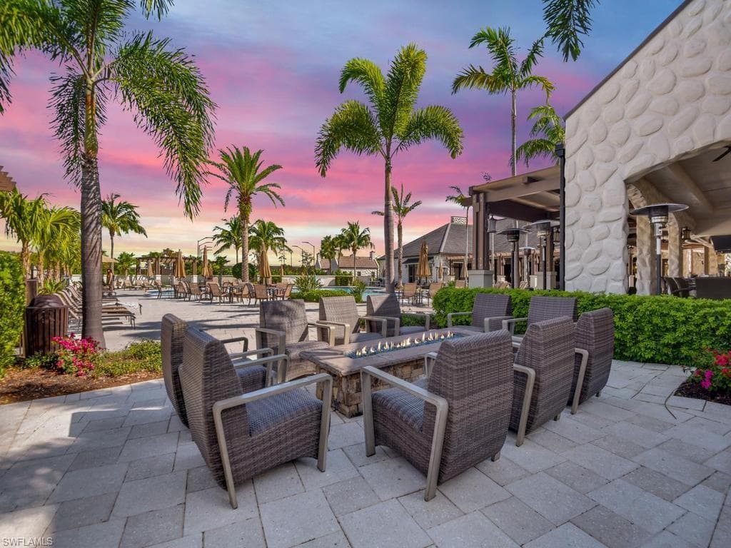 15420 Greenock LN-50