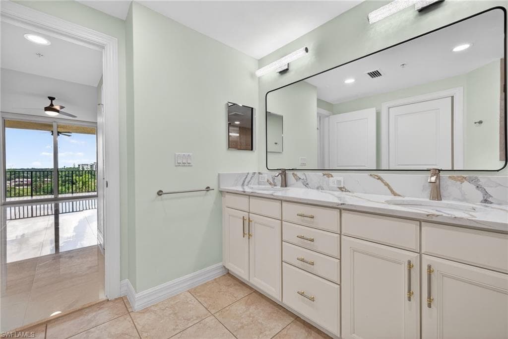 3426 Hancock Bridge PKWY 606-14