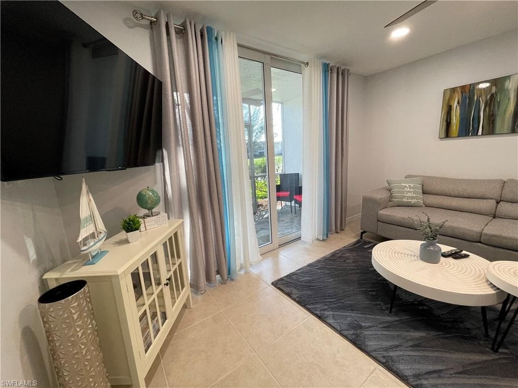 170 Turtle Lake CT 103-6