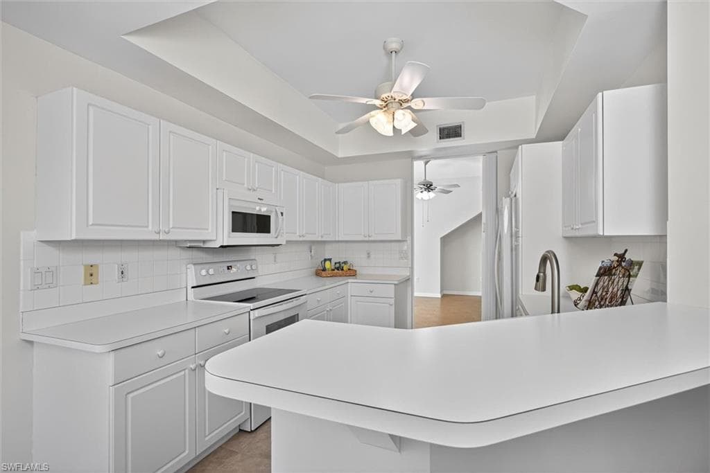 15170 Royal Windsor LN 1202-15