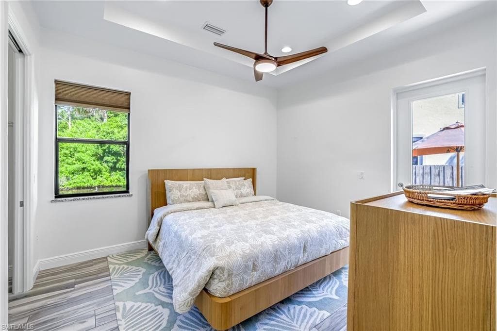 3980 Full Moon CT-12