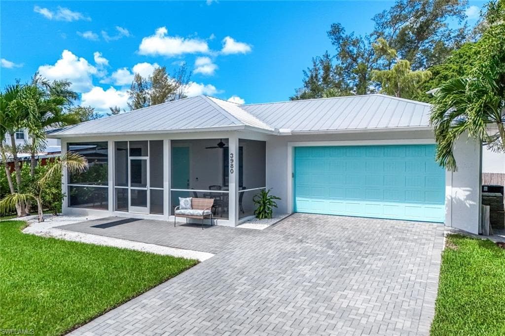 3980 Full Moon CT-1