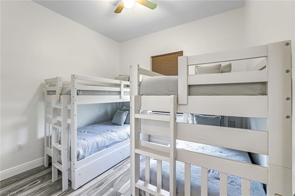 3980 Full Moon CT-15