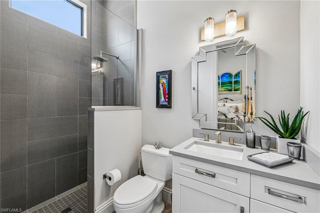 27182 Harbor DR-27