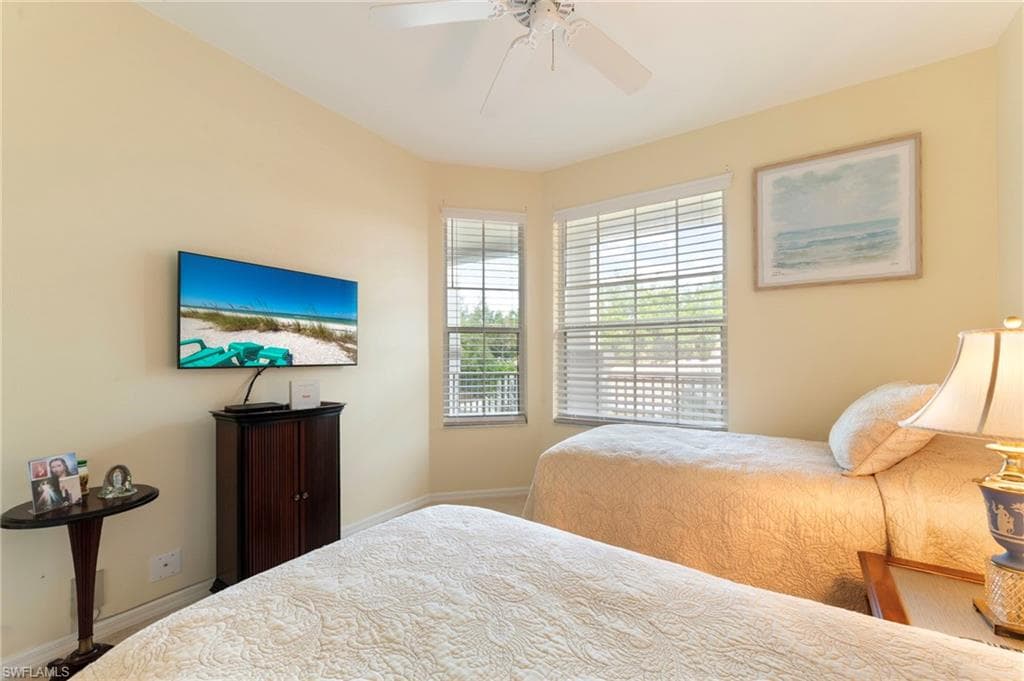 8247 Parkstone PL 206-18