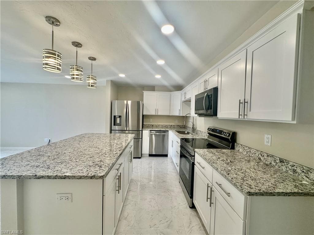 4802 Tudor DR 102-1