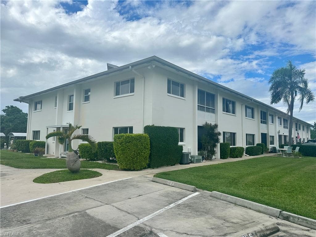 4802 Tudor DR 102-19