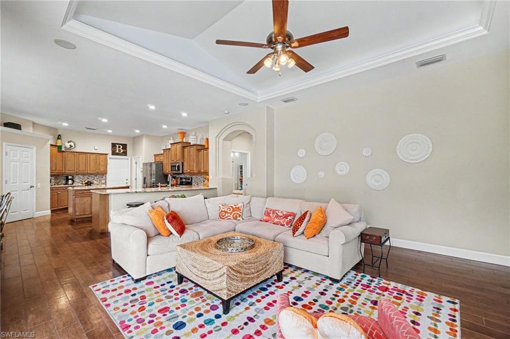 15220 Blackhawk DR-9