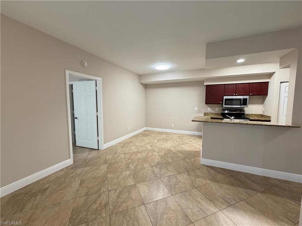 4635 Saint Croix LN 1214-11