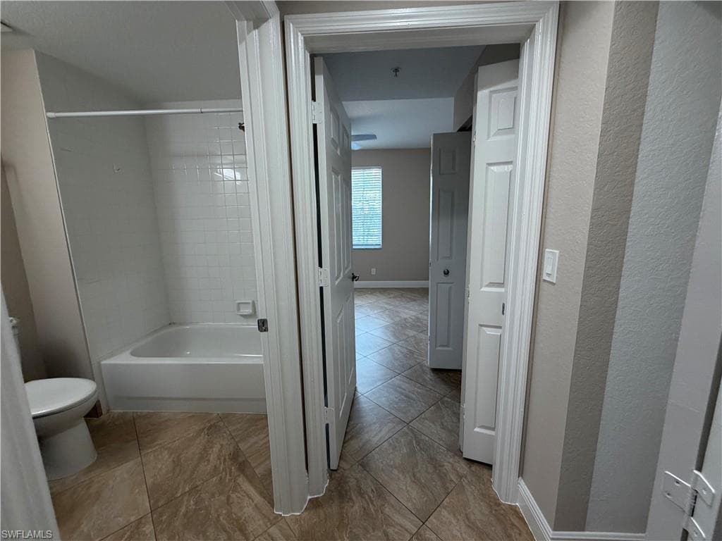4635 Saint Croix LN 1214-4