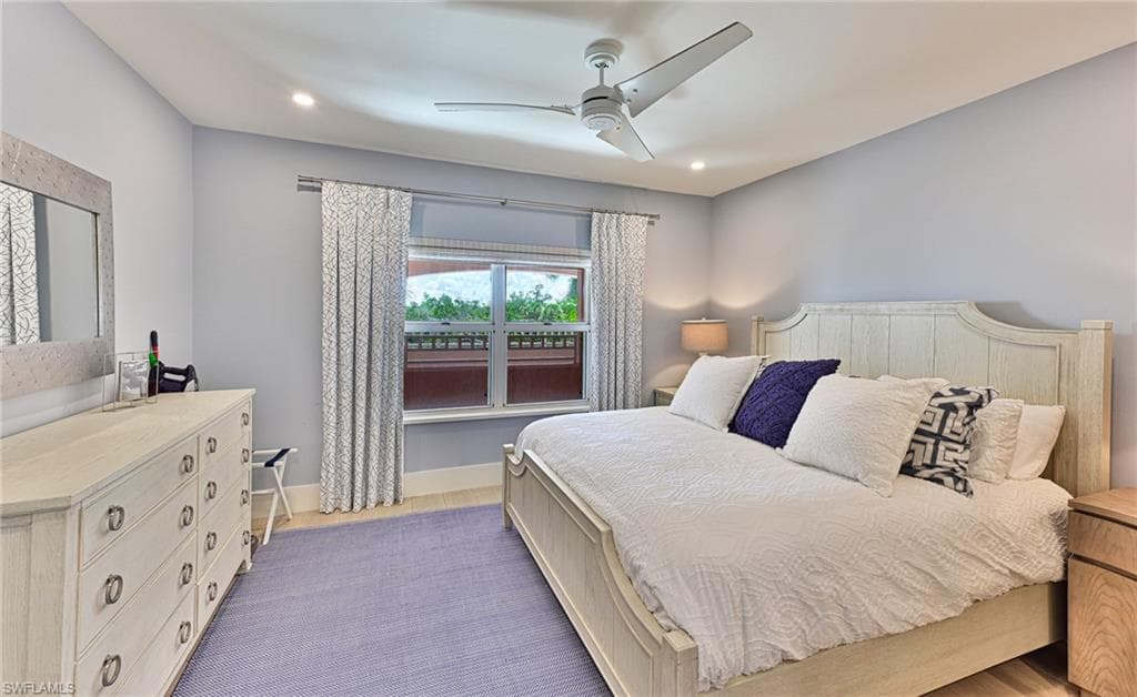 265 Barefoot Beach BLVD 203-19