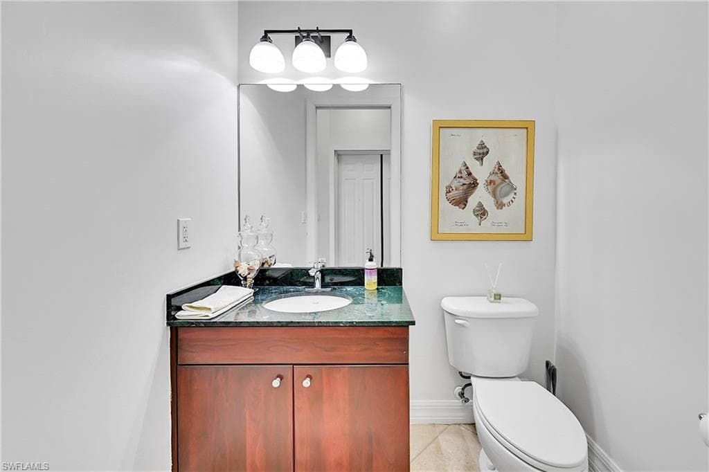 2797 1st ST 2202-26