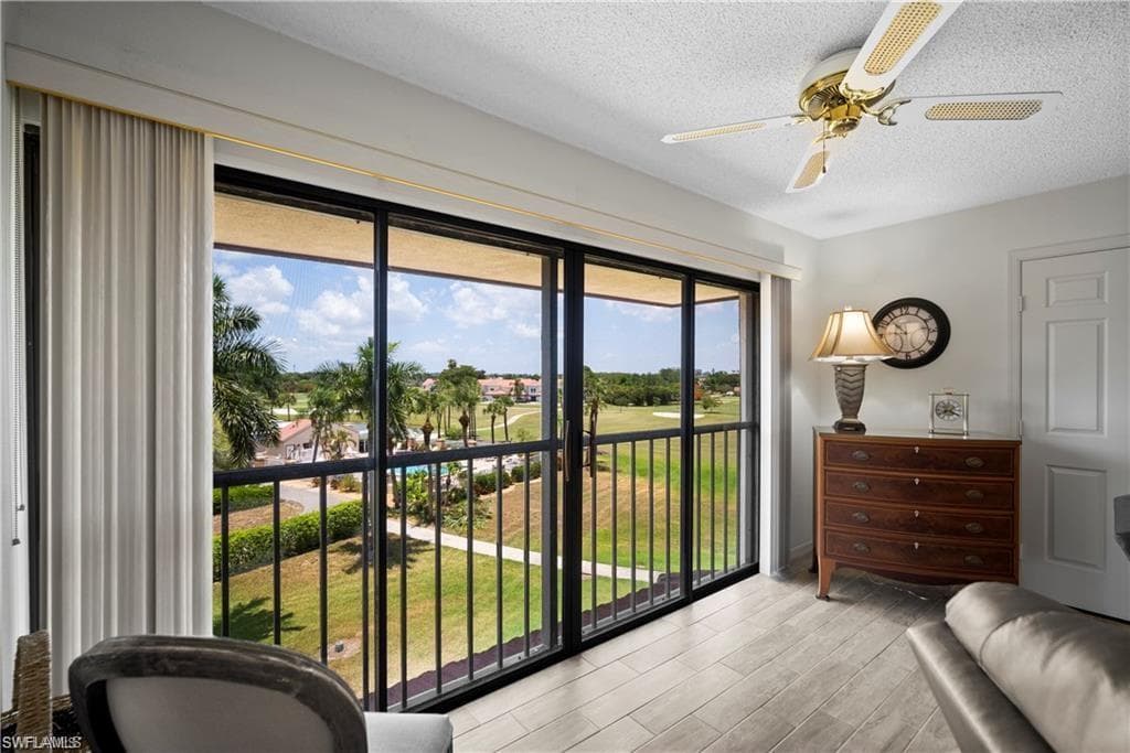 7430 Lake Breeze DR 402-2