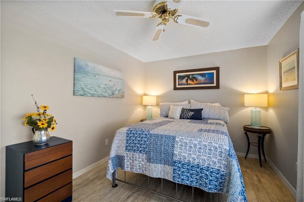 7430 Lake Breeze DR 402-15