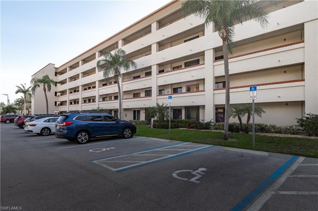 7430 Lake Breeze DR 403-14