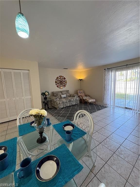 1005 SW 48th TER 8-6